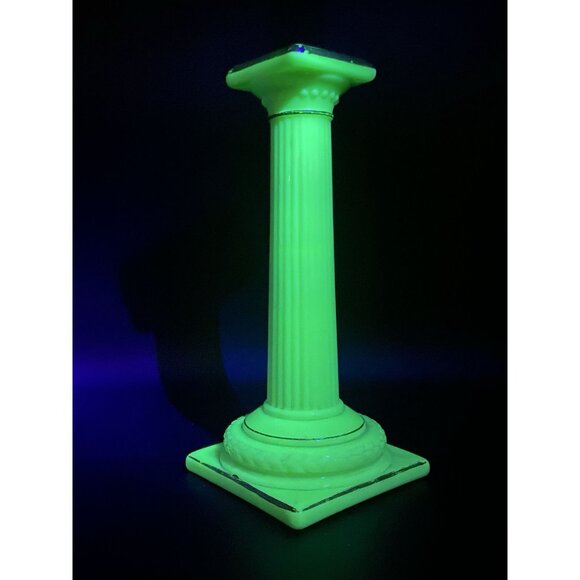 Cambridge Glass 9.5" Doric Column Candlestick Ivory Uranium Glows No. 65 Single - Picture 11 of 16
